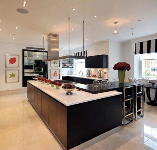 Cornwall Terrace - Pedini arredamenti